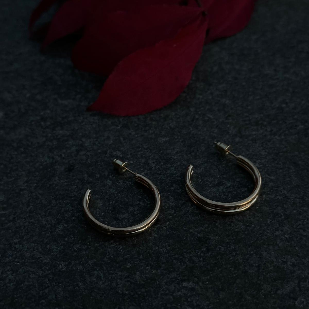 Golden Curve Hoops